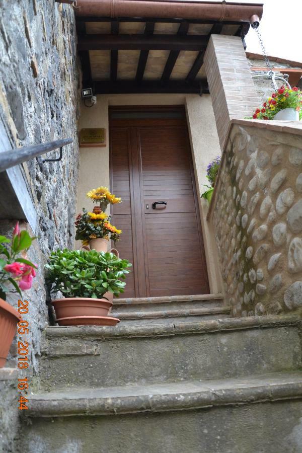 Feudi Spada Casa Vacanze Орвието Экстерьер фото